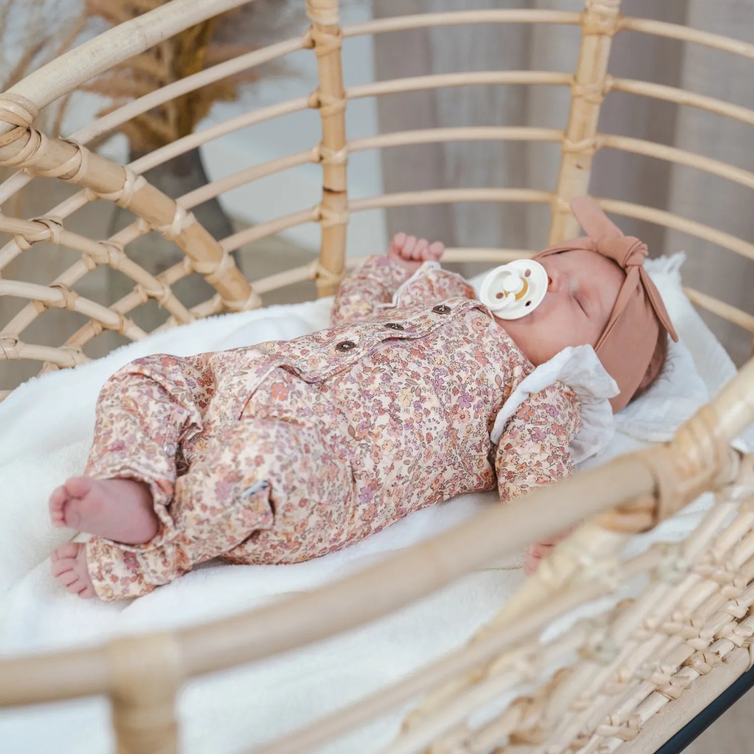 boxpakje-pretty-flowers-haarbandje-perzik-momsandminis-2jpg