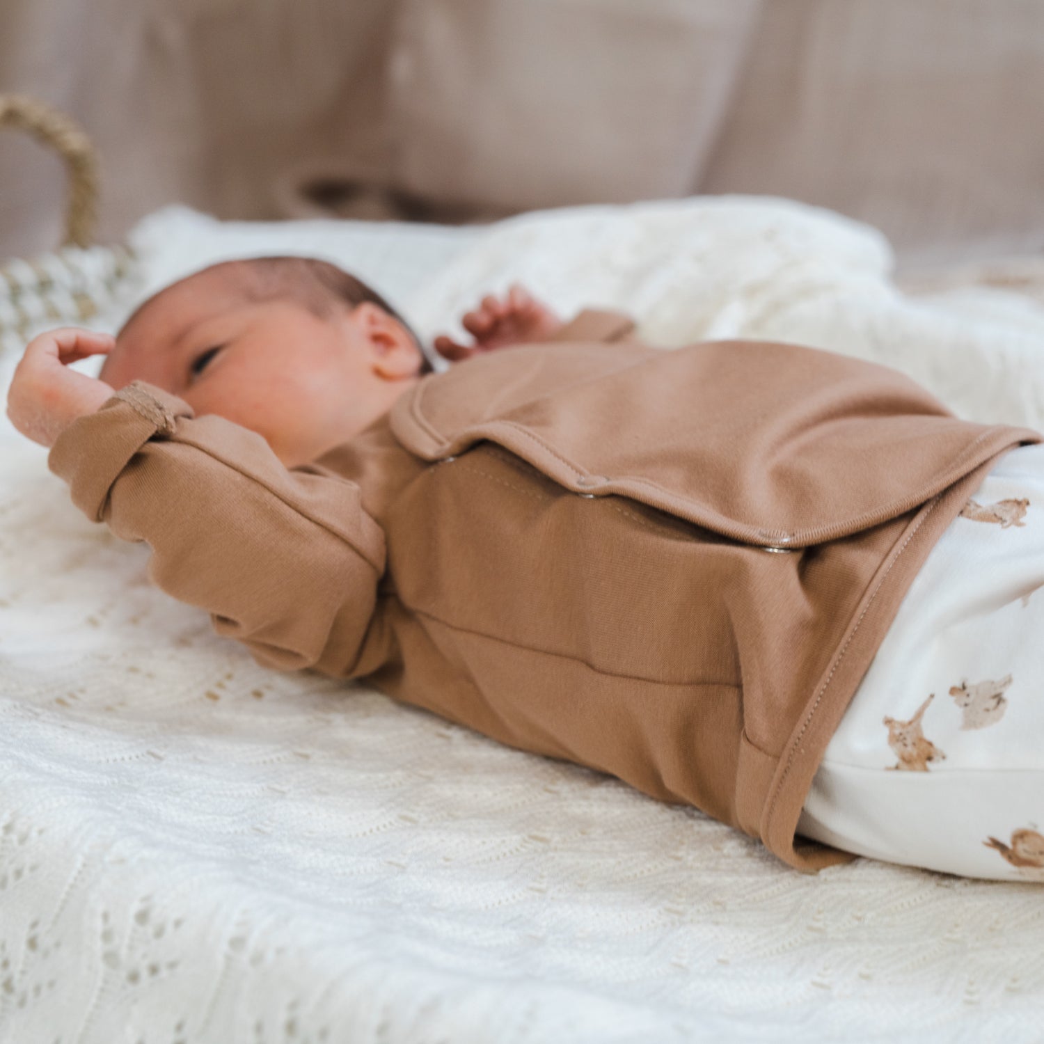Overslag shirtjes cacao_Momsandminis(1)