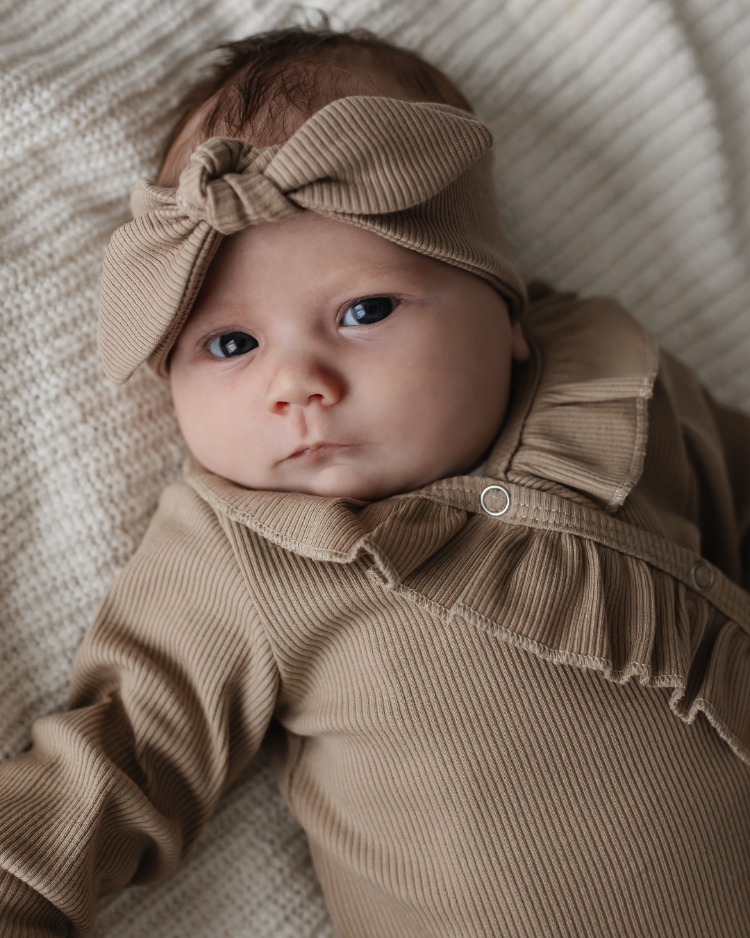 Ruffle Boxpakje | Dark Beige Rib